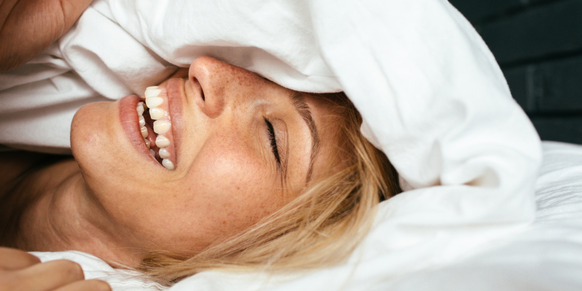 5 beauty tips om stralend uit bed te komen waking_up-1200x800