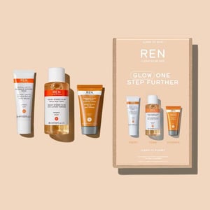 REN Clean Skincare - Glow One Step Further Set