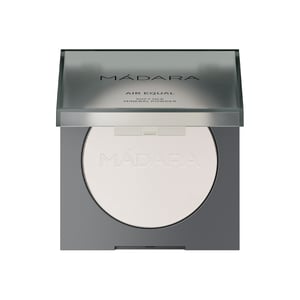 MADARA Air Equal Soft Silk Mineral Powder afbeelding