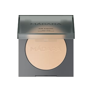 MADARA Air Equal Soft Silk Mineral Powder afbeelding