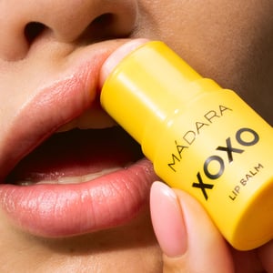 MADARA XOXO Lip Balm afbeelding
