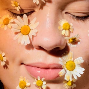 MADARA NECTAR LIPS Ceramide Lip Oil, #0 AMBER MADARA NECTAR LIPS Ceramide Lip Oil, #0 AMBER afbeelding