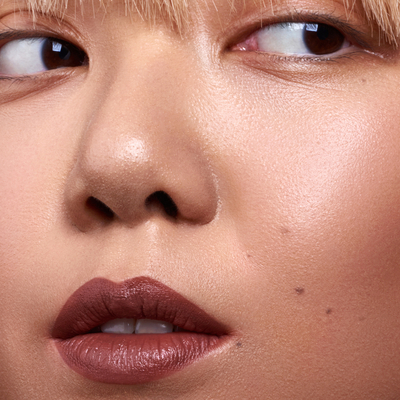 MADARA Velvet Wear Matte Cream Lipstick MADARA Velvet Wear Matte Cream Lipstick afbeelding
