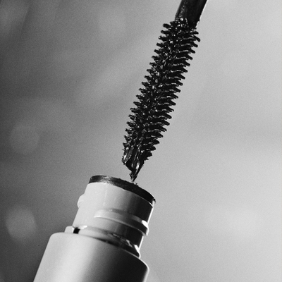 MADARA Deep Matter Bold Volume Mascara MADARA Deep Matter Bold Volume Mascara afbeelding