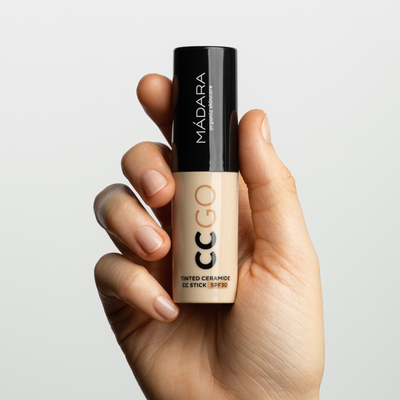 MADARA CC GO Getönter Ceramide CC Stick SPF30 #20 IVORY MADARA CC GO Getönter Ceramide CC Stick SPF30 #20 IVORY Abbildung