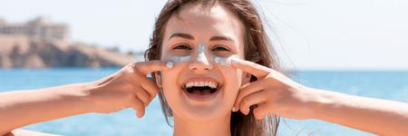 Afbeelding van Zonnebrand voor je gezicht of dagcrème met SPF, wat is de beste keuze?