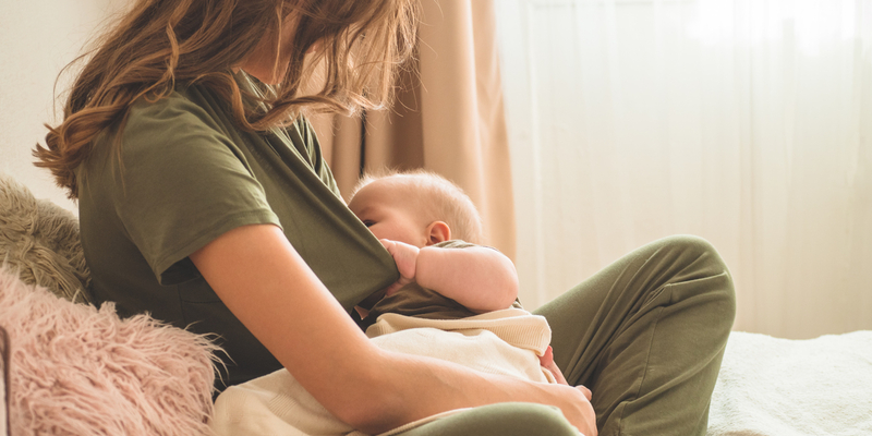 7 belangrijke vitamines tijdens borstvoeding: voor moeder en baby