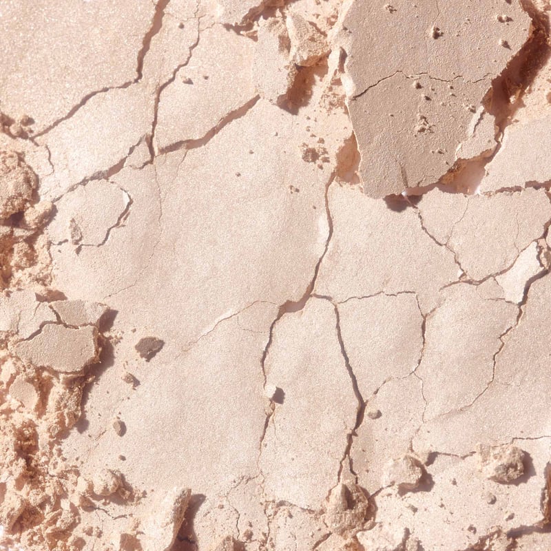 MADARA Moonlight Soft Glow Mineral Highlighter #1 Stardust MADARA Moonlight Soft Glow Mineral Highlighter #1 Stardust afbeelding