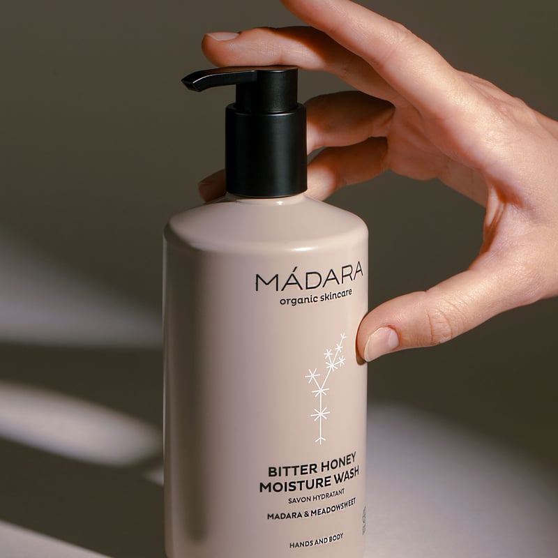 MADARA Bitter Honey Moisture Wash afbeelding