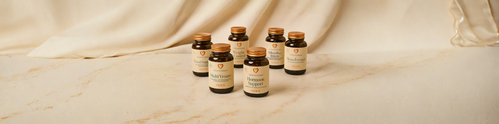 foto van een vrouw met een multi voor zwangere vrouwen